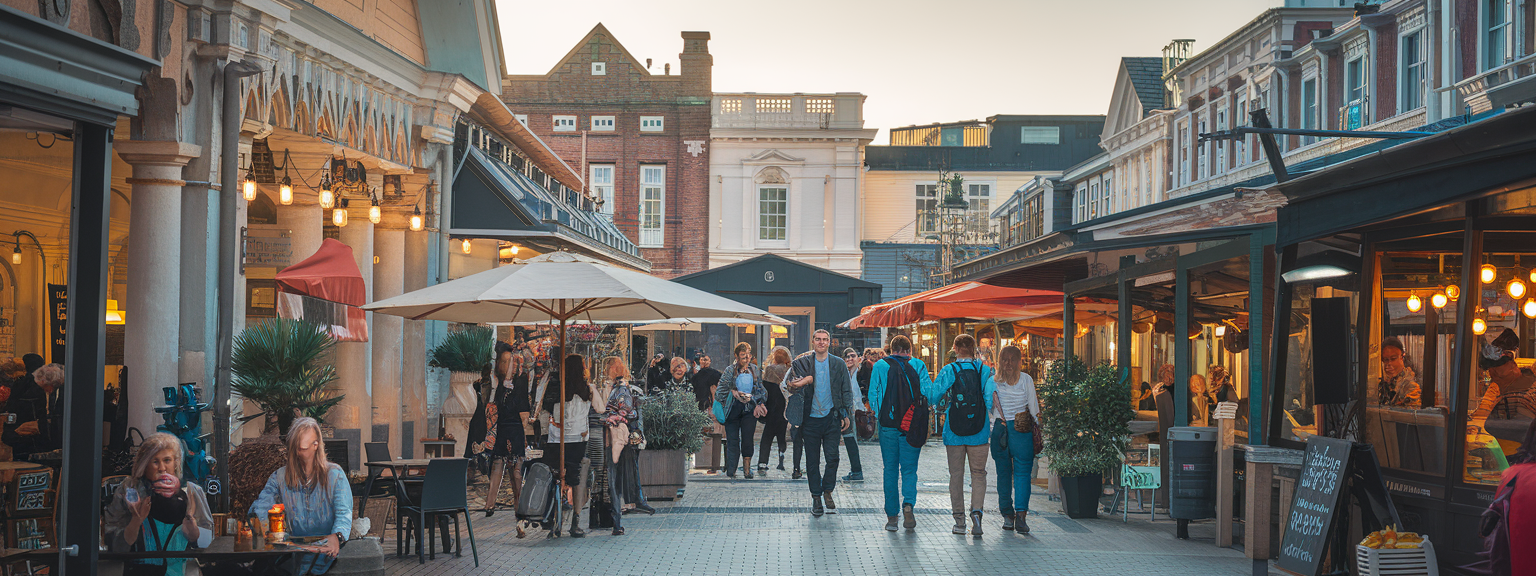 Maximize Your Travel by Choosing the Best Hub for Day Trips